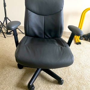 Staples Office Chair